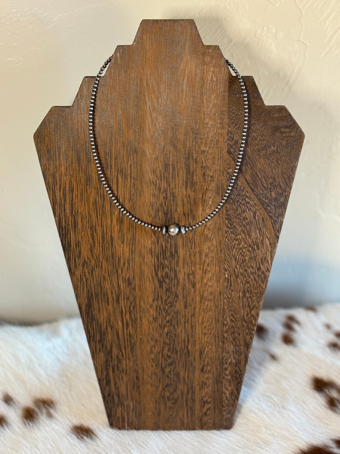 14 Inch 3mm Navajo Pearls with 10mm in center