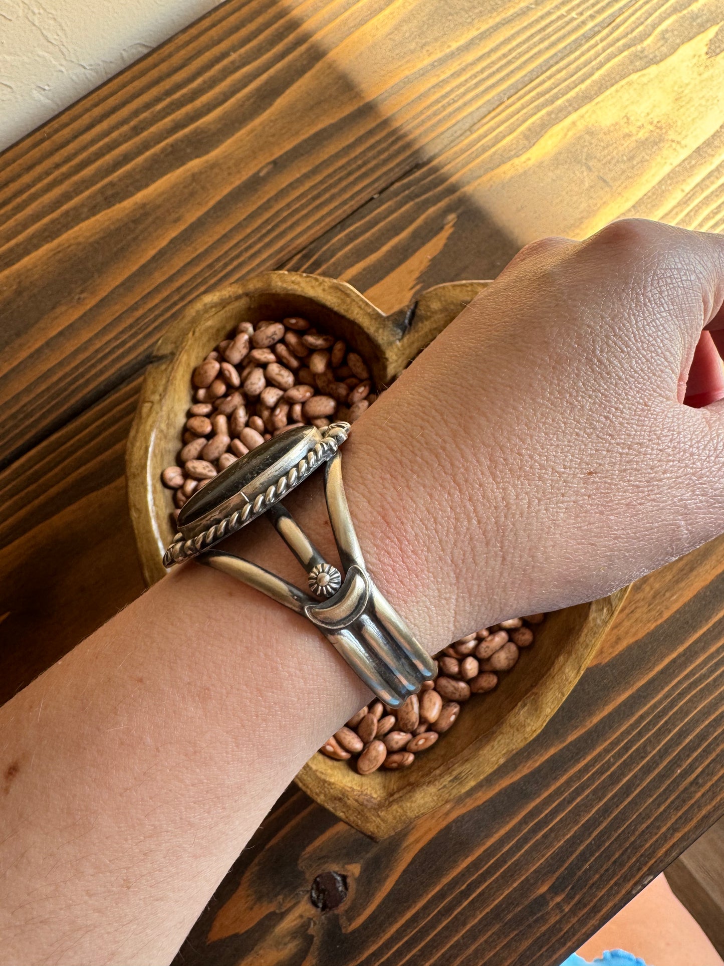Blackjack bracelet