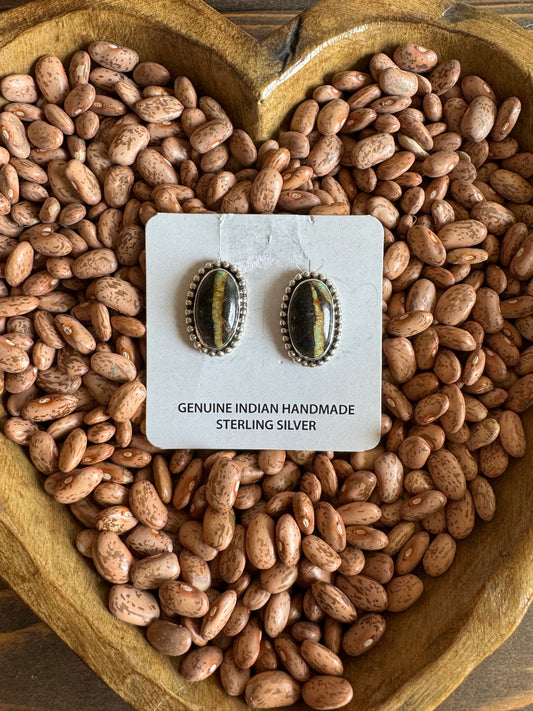 Blackjack oval stud earrings